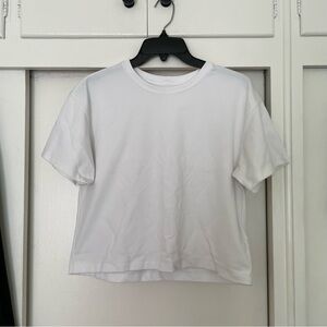 Uniqlo Boxy Crop White Tee